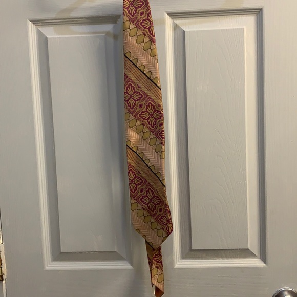 Macartney’s Multicolored Tie - Picture 1 of 1